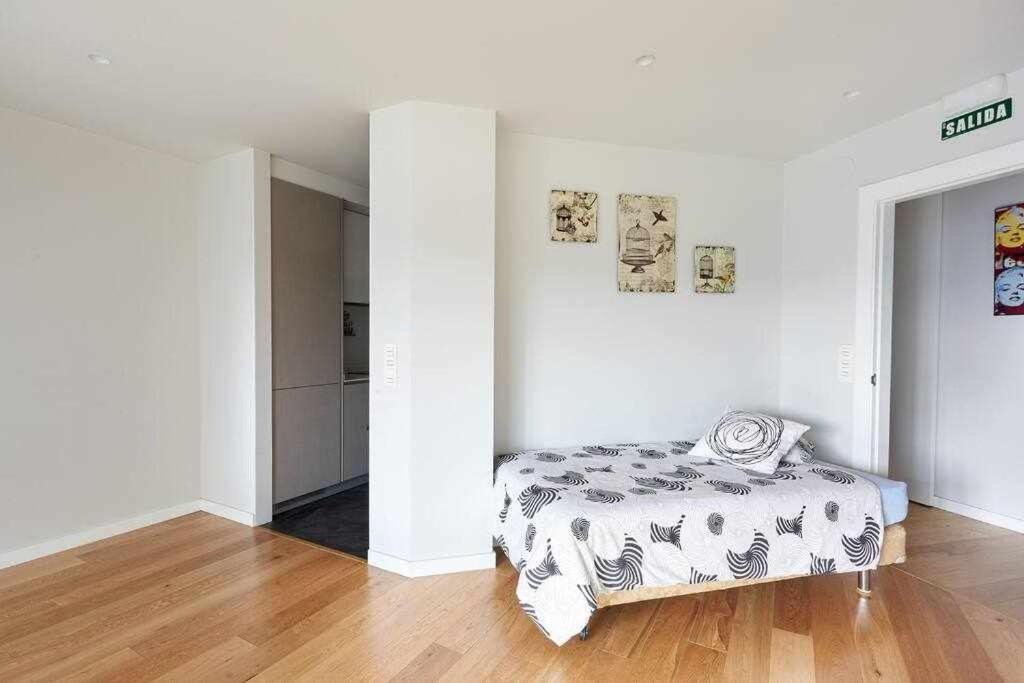 Apartamento Singular Deluxe Памплона Экстерьер фото