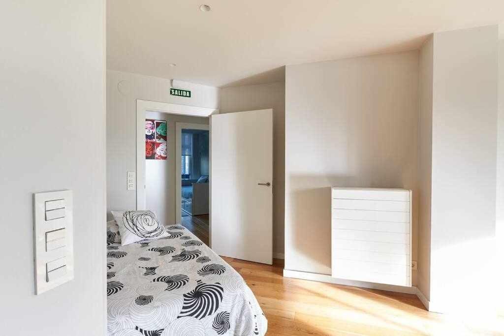 Apartamento Singular Deluxe Памплона Экстерьер фото