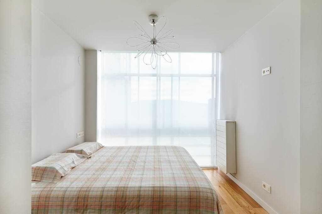 Apartamento Singular Deluxe Памплона Экстерьер фото